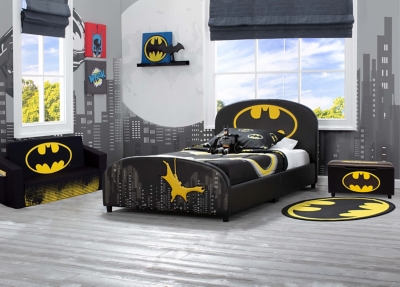 DC Comics Batman Twin Bed Bedroom Bundle | Ashley