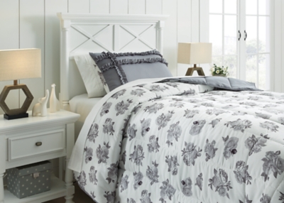 Meghdad 2-Piece Twin Comforter Set