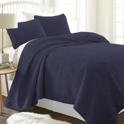 Damask Patterned 3-Piece King/California King Quilted Coverlet Set, Navy