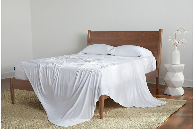 The advanced moisture-wicking technology in Bedgear® Dri-Tec® Performance® sheets helps you to sleep drier, cooler and more comfortably throughout the night. Dri-Tec sheets allow 10x the airflow to your bed compared to traditional cotton sheets. The seamless fitted sheet creates a smooth sleep surface while the Powerband® ensures the most secure fit and grip on your mattress, and the luxe Powerband pillowcase provides a snug fit with your pillows. As an added plus, these sheets work great with adjustable bases.Set includes 2 fitted sheets, flat sheets and 2 pillowcases | Made of Dri-Tec fabric | Enhanced airflow | Wrinkle and odor resistant | Machine washable | Made in USA of imported materials