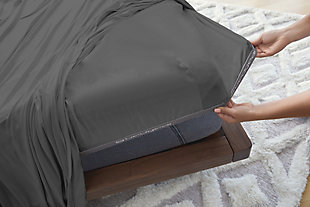 The advanced moisture-wicking technology in Bedgear® Dri-Tec® Performance® sheets helps you to sleep drier, cooler and more comfortably throughout the night. Dri-Tec sheets allow 10x the airflow to your bed compared to traditional cotton sheets. The seamless fitted sheet creates a smooth sleep surface while the Powerband® ensures the most secure fit and grip on your mattress, and the luxe Powerband pillowcase provides a snug fit with your pillows. As an added plus, these sheets work great with adjustable bases.Set includes fitted sheet, flat sheet and 1 pillowcase | Made of Dri-Tec fabric | Enhanced airflow | Wrinkle and odor resistant | Machine washable | Made in USA of imported materials