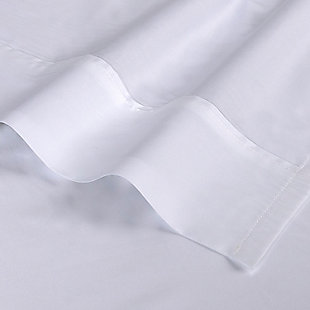 The Bedgear® Hyper-Cotton™ sheet set blends performance and eco-friendly fibers to create a soft hand feel with lasting durability and increased airflow. Hyper-Cotton sheets have a quick dry technology that provides fast evaporation of moisture. What's more, they provide 4x the airflow to your bed compared to traditional cotton sheets, allowing your body to achieve optimal temperature regulation. The seamless fitted sheet creates a smooth sleep surface while the Powerband® ensures the most secure fit and grip on your mattress. As an added plus, these sheets work great with adjustable bases.Set includes fitted sheet, flat sheet and 1 pillowcase | Made of 60% cotton and 40% rayon | Enhanced airflow | Hypoallergenic | Touchably soft and wrinkle resistant | Machine washable | Made in USA of imported materials
