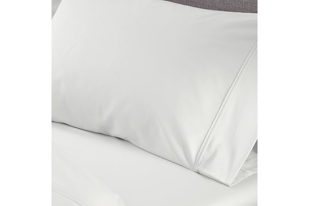 Bedgear® Basic® sheets are exceptionally soft as well as wrinkle and stain resistant. Using the anchor bands on all four corners, these sheets can conform to any size mattress ensuring a secure fit and grip. Hypoallergenic and woven for all seasons, this exceptional sheet set provides all-night comfort.Set includes fitted sheet, flat sheet and 1 pillowcase | Made of soft microfiber fabric | Anti-shrink, wrinkle and stain resistant | Hypoallergenic | Machine washable | Made in USA of imported materials