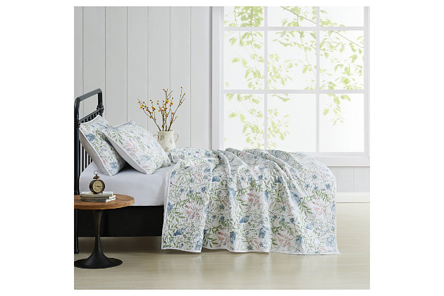 An antique base with a simple floral print with overtones of blue is the signature of this pattern. The edges feature a traditional stripe flange to add a bit of that farmhouse charm to your bedroom. 2-Piece Twin/Twin XL Quilt Set includes: one Twin/Twin XL quilt 68x90 inches and one standard sham 20x26 inches.Printed blue floral pattern | Face cloth is 100% cotton fabric, reversing to 100% microfiber. Filled with polyester/cotton.  | Machine washable | Imported