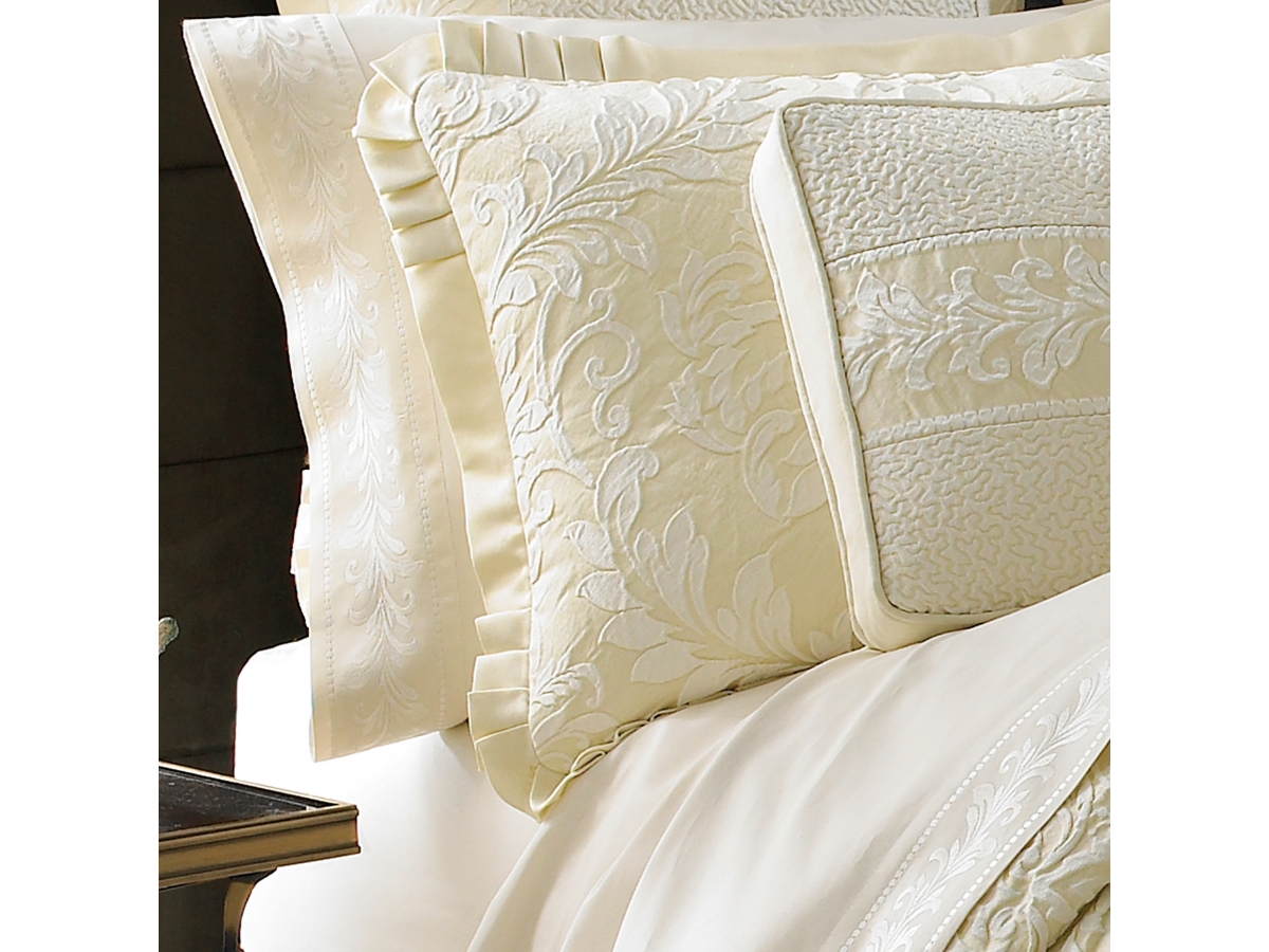 J. Queen New York Marquis 4-Piece Comforter Set | Ashley J. Queen New York Marquis 4-Piece Comforter Set | Ashley