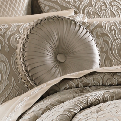 J.Queen New York Astoria Tufted Rounddecorative Throw Pillow, Sand