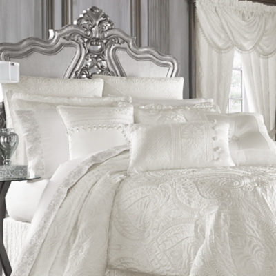 J Queen New York Astoria Comforter Set - Sand - Queen