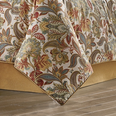 Five Queens Court August 4 Piece Piece Comforter Set, Multi, rollover