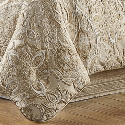 J.Queen New York Sandstone 4 Piece Piece Comforter Set, Beige, rollover