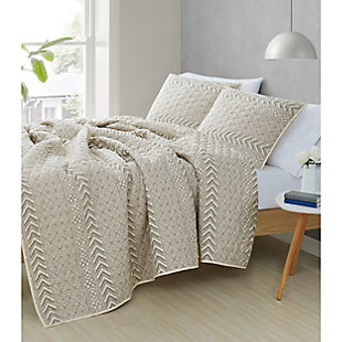 Neutralize your bedroom in an inspired way with this gorgeous quilt set that entices with a tile style print with horizontal bands and a solid tone reverse for pretty contrast. How beautifully it sets the scene for everyday luxury. Rest assured, its cotton face fabric is the stuff dreams are made of.100% cotton face; 100% microfiber back; 50% cotton/50% polyester fill | Imported | Machine washable; must be washed in appropriate size equipment to avoid damage | Includes: one twin/twin xl quilt 68x90 inches and one standard sham 20x26 inches.