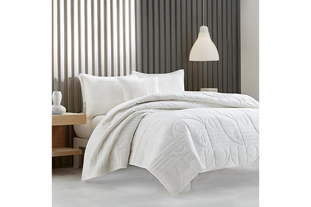 The Bryant Quilt combines soft velvet fabric with an art deco inspired quilting pattern, delivering both sophistication and comfort. The perfect mediumweight layering piece, this quilt adds a subtle twist to your modern bedroom. Coordinate Pillow Shams and a Throw Pillow are available separately to complete the look.Stonewash quilt; geo quilted coverlet; stonewash coverlet; soft cozy quilt; super soft quilt; super soft coverlet; oversized coverlet; oversized quilt; best quality quilt; high quality coverlet; j queen coverlet; j queen bedding; j queen new york coverlet; designer bedspread; full queen coverlet; queen coverlets; king coverlets; king quilt; reversible coverlet; shiny coverlet | Made with design house quality fabric and craftsmanship. | Mach cold | Imported | Polyester