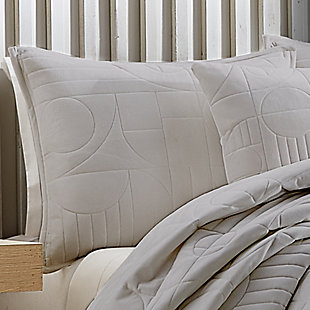 The Bryant Quilted Pillow Sham combines soft velvet fabric with an art deco inspired quilting pattern, delivering both sophistication and comfort. The perfect layering piece to the Bryant Collection, this pillow sham adds a subtle twist to your modern bedroom.Features a hidden zipper closure detail. | Made with design house quality fabric and craftsmanship. | Timeless take on traditional patterns with an updated color palette. | Mach cold | Imported