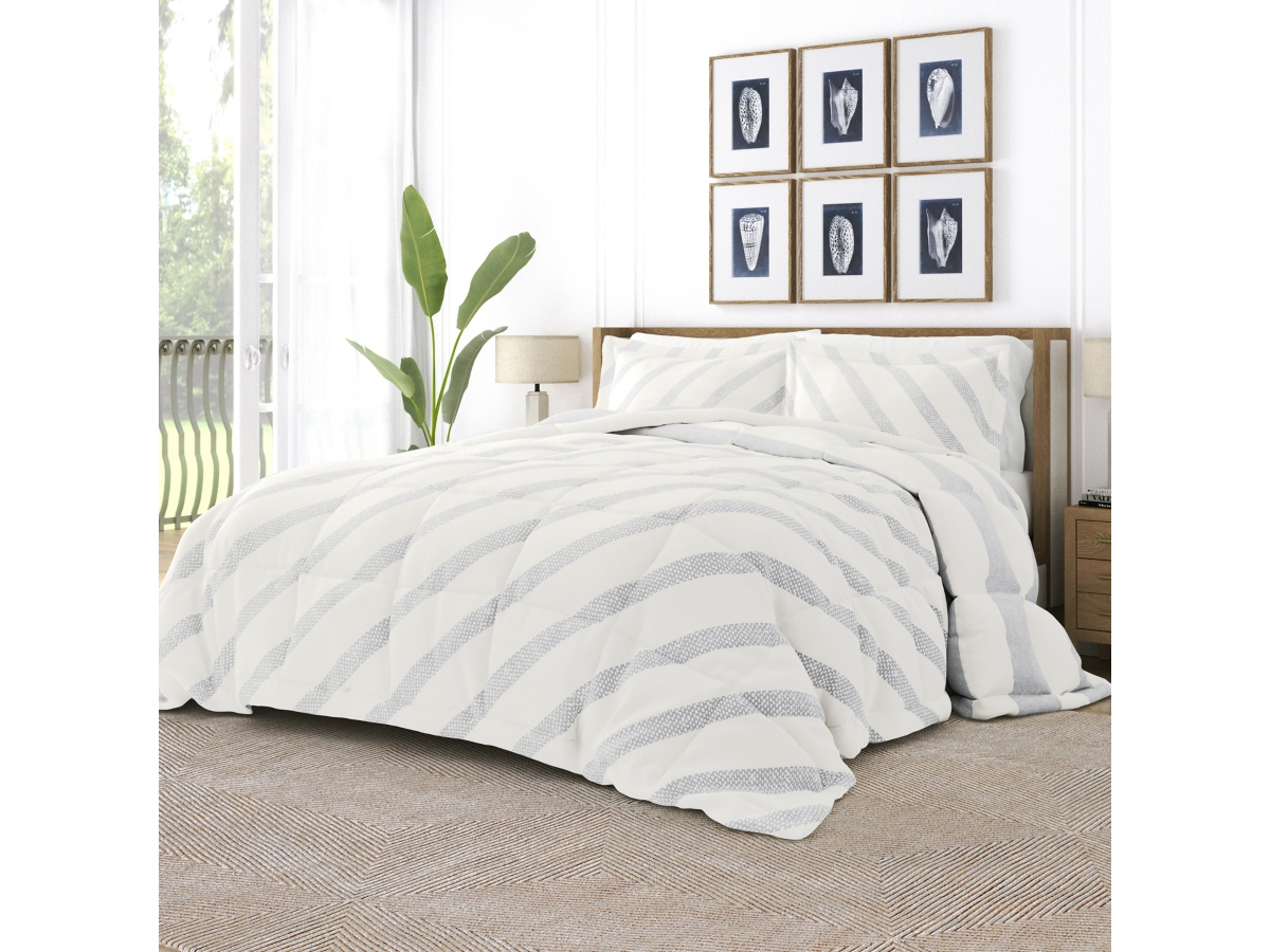 Distressed Striped Reversible store Comforter Set (King/Cali King)