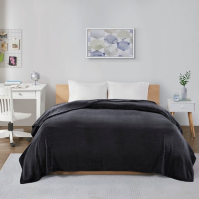 Intelligent Design Microlight plush King Oversized Blanket, Black, large