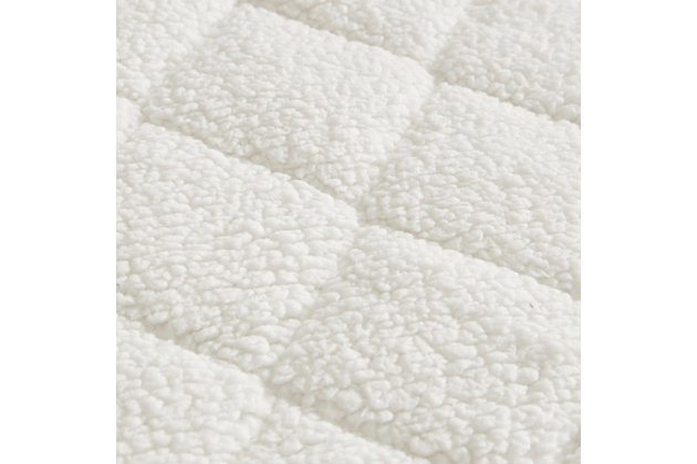 The Woolrich heated sherpa mattress pad contains Secure Comfort technology, which is designed to virtually eliminate electromagnetic field emissions. The soft flexible wires, quilted top, and cozy sherpa fabric ensure your comfort. The fitted skirt is designed to create a perfect fit and fits up to a 17" mattress. Our heated mattress pad is machine washable, with a 10 hour auto shut off, 5 setting temperature control. Twin and Full size have one controller, Queen and King size have 2 controllers. Includes manufacturer's 5-year warranty.Imported | Eliminates electromagnetic field emissions | Soft flexible wires | Quilted top | Cozy sherpa fabric | Fit mattresses up to 17" in height | 10 hour auto shut off | 5 temperature settings | Controller works with smart home outlets and automatic timers, 1 for Twin and full, 2 for queen and king size | Machine washable | Includes manufacturer's 5-year warranty