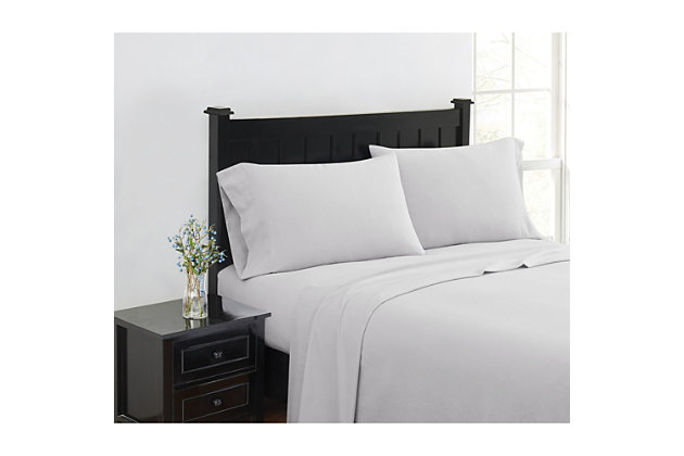 These soft flannel sheets will keep you warm and comfortable, reminding you of your favorite flannel shirt on a crisp fall or winter night. Solid colors allow this set to coordinate with a variety of bedroom themes.Set includes pillowcase, flat sheet and fitted sheet with 13" pocket to fit up to a 15" deep mattress | Made of 100% cotton | Machine-washable; wash in appropriate size equipment to avoid damage | Imported