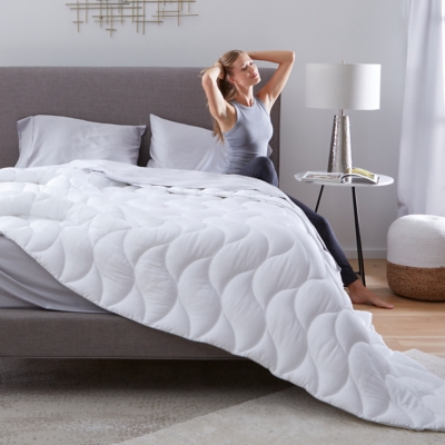 BEDGEAR Light Weight Full/Queen Comforter, White, large