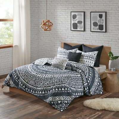 Larisa Full/Queen 7 Piece Reversible Quilt Set with Euro Shams and Throw Pillows, Black, large