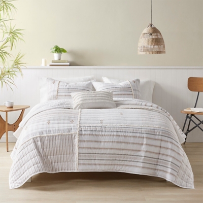 Salar King/California King 3 Piece Printed Quilt Set with Trims, , large