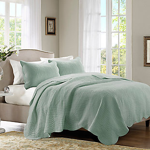 Tuscany King/California King 3 Piece Reversible Scalloped Edge Quilt Set, Seafoam, rollover