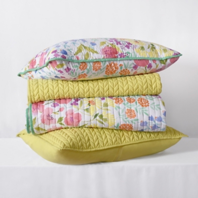J.Queen New York Cayman Full/Queen Quilt, Chartreuse, rollover