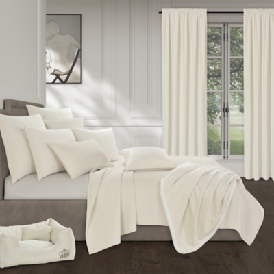 J.Queen New York Townsend Throw, Ivory, large