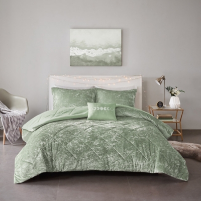 Intelligent Design Velvet King/California King Comforter Set with Throw Pillow, Green, large