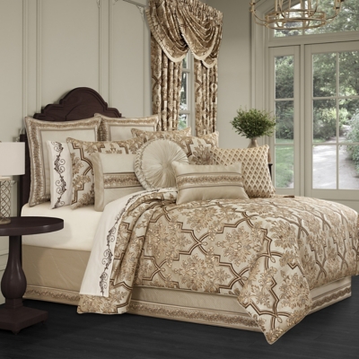 J. Queen New York Gold Coast California King 4 Piece Comforter Set