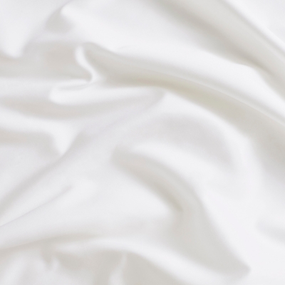 Swatch color Crisp White 