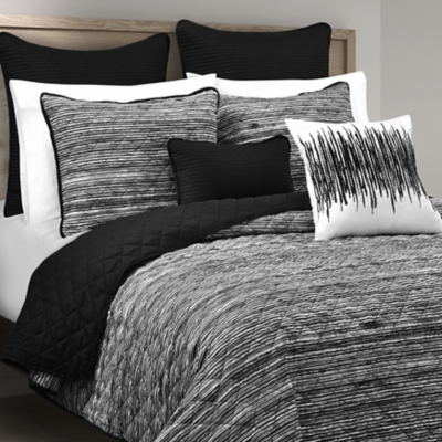 Royal Court Dalton Quilt