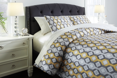 Picture of Mato 3-Piece King Comforter Set