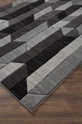 Chayse 5 x 67 Rug, Black/Gray