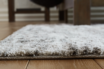 Bryna Large Rug