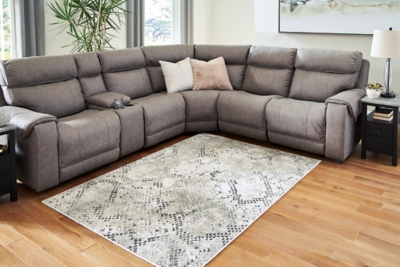 Poincilana 5' x 7' Rug, , rollover