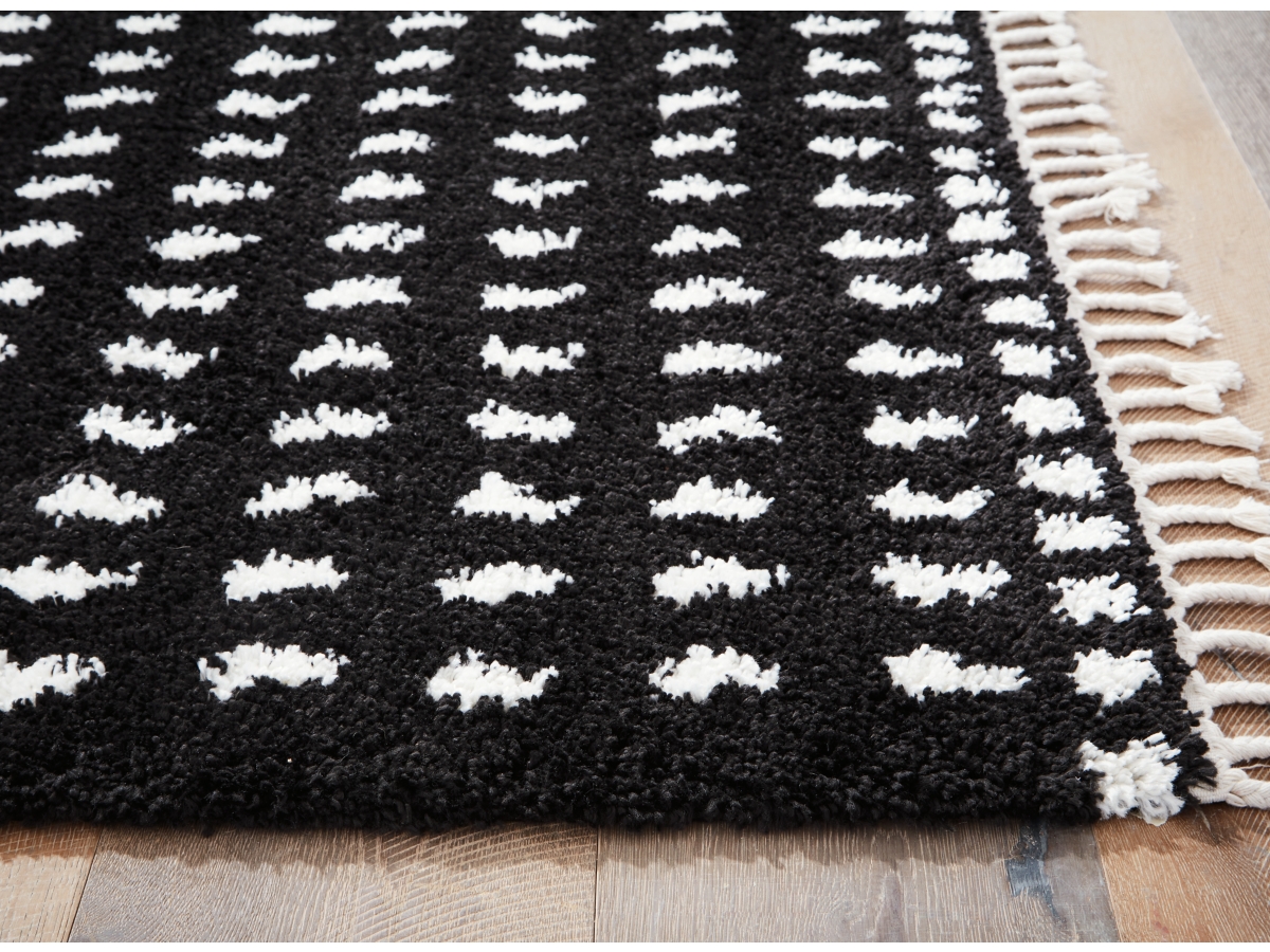 Minston 8' x 10' Rug | Ashley