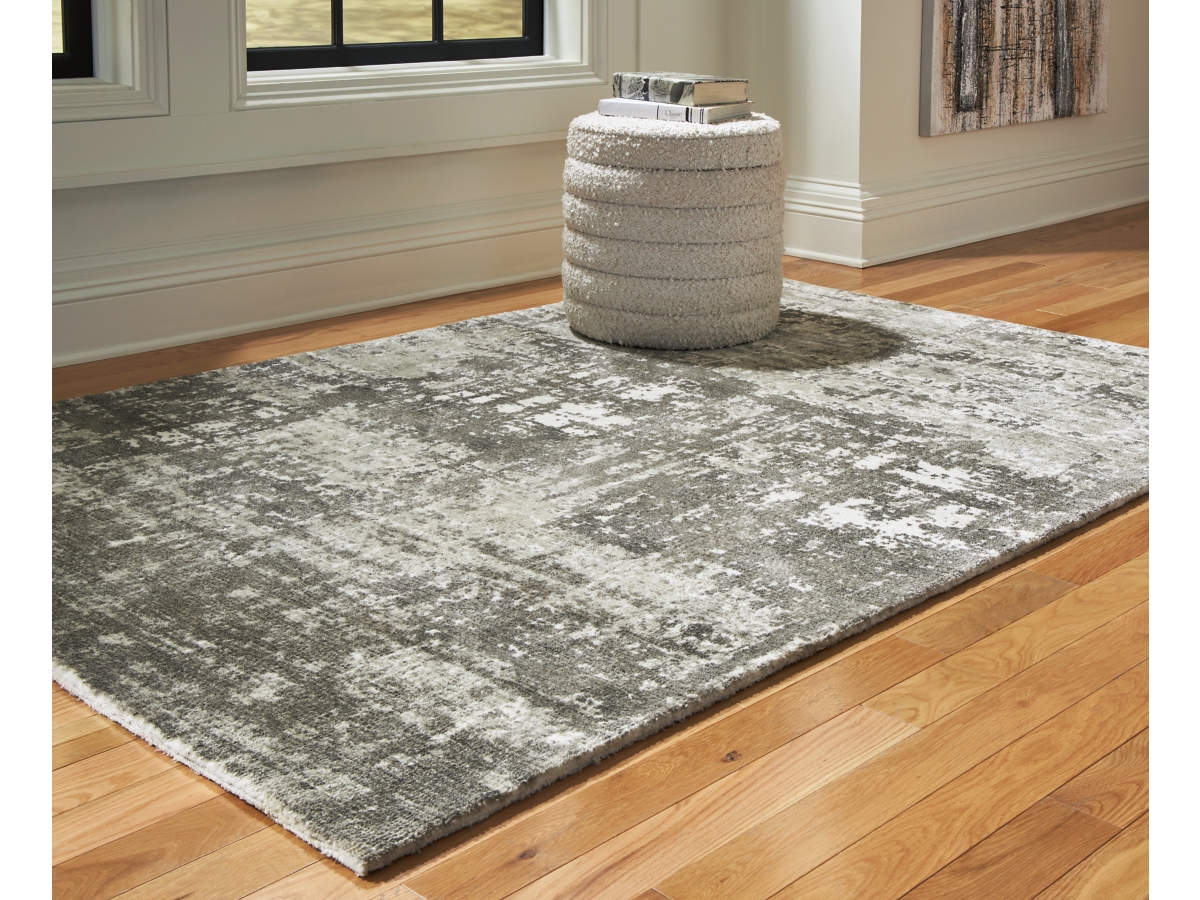 Valmontic 5' x 7' Rug | Ashley