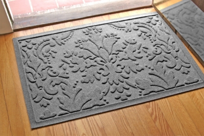Home Accents Aqua Shield 1'11" x 3' Damask Indoor/Outdoor Doormat, Gray, rollover