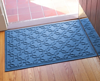 Home Accents Aqua Shield 1'11" x 3' Interlink Indoor/Outdoor Doormat, Navy, large