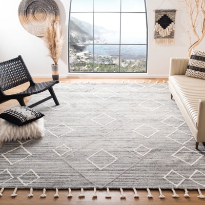 Safavieh Casablanca 8' x 10' Area Rug, Gray, rollover