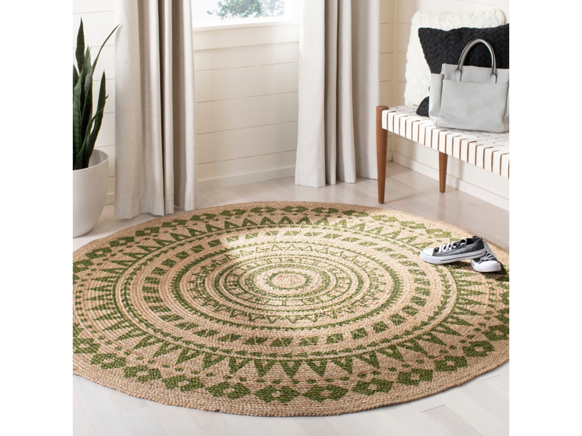 Safavieh Natural Fiber 6' x 6' Round Area Rug | Ashley