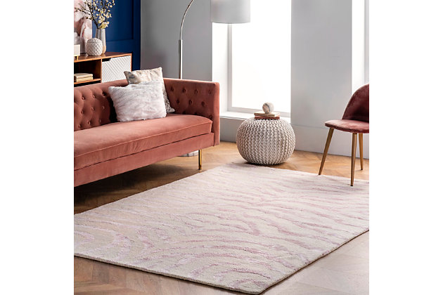 Made from the finest materials in the world and with the uttermost care, our rugs are a great addition to your home.Hand tufted | Imported | Material: 60% viscose, 40% wool | Backing: canvas | Setting: indoor | Recommended rooms: bedroom, living room
