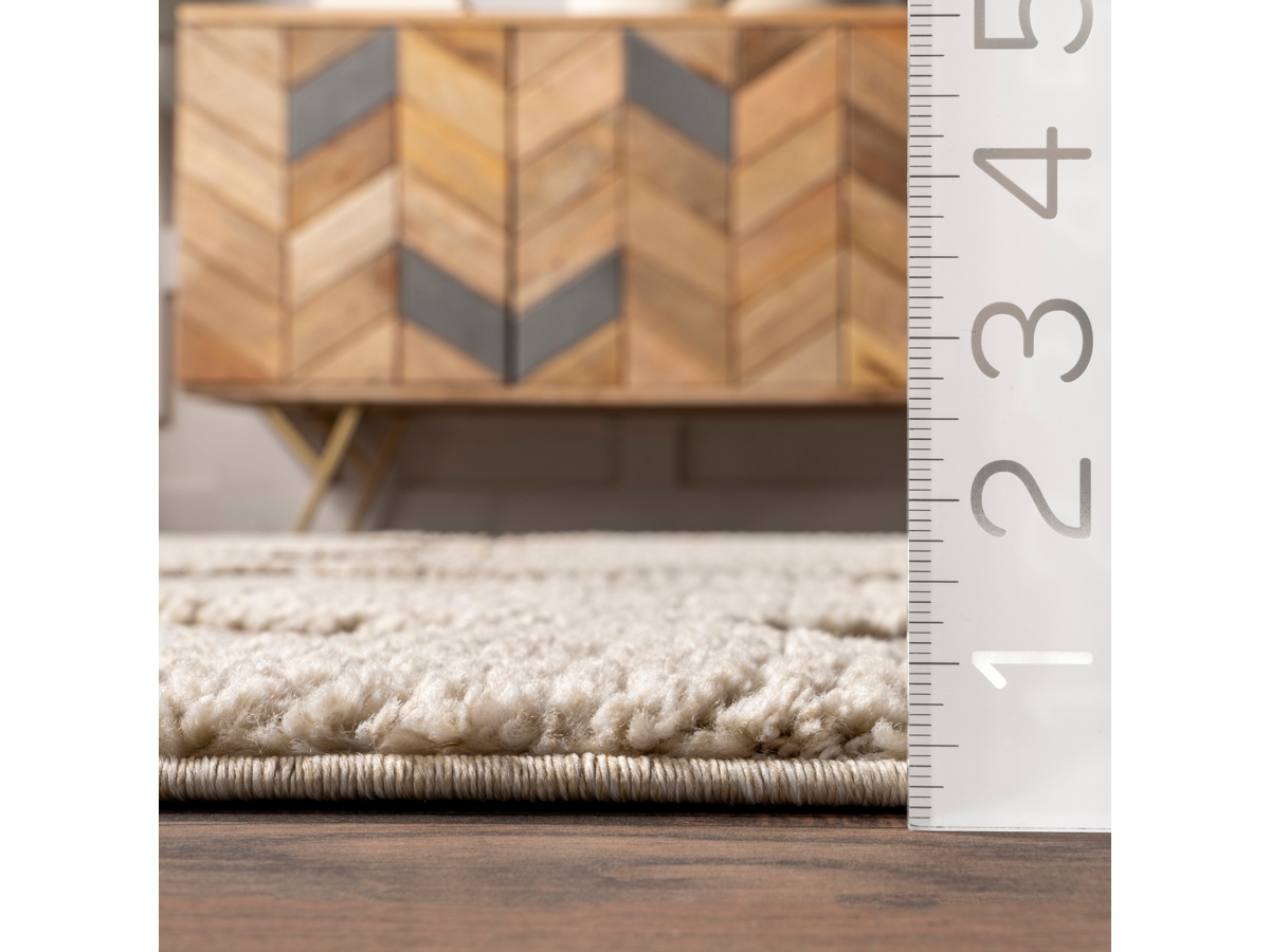 nuLOOM Marissa High/Low Diamond Tassel Area Rug | Ashley