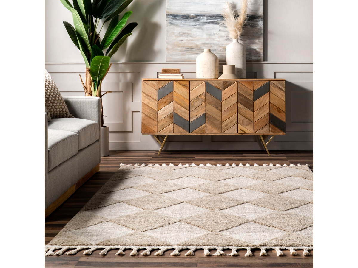 nuLOOM Marissa High/Low Diamond Tassel Area Rug | Ashley