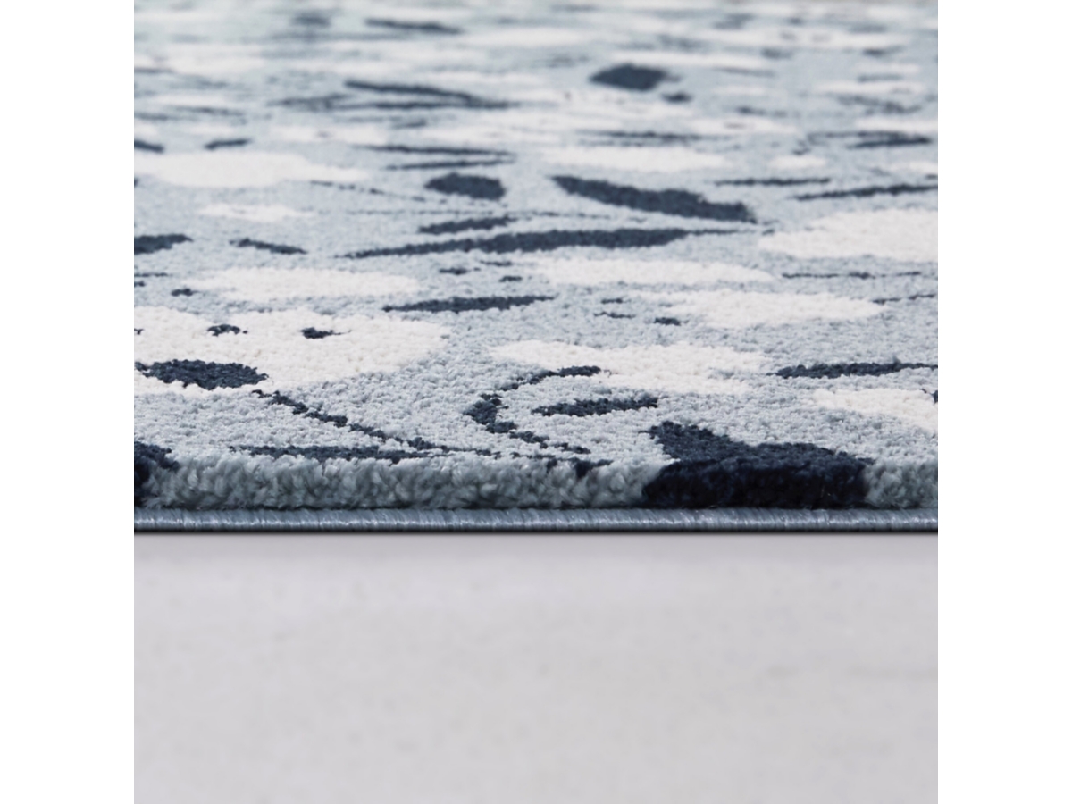 Balta Kelsey Modern Floral 5' 3" x 7' Area Rug