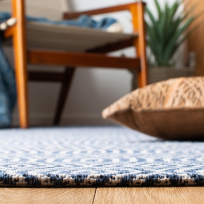 Safavieh Augustine Plaid Area Rug, Navy/Light Gray, large