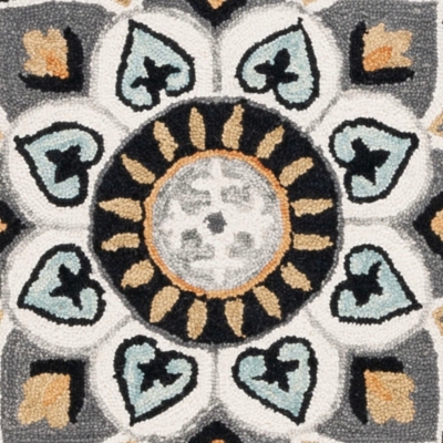 Swatch color Ivory/Black 