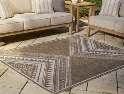 Dunsler 8' x 10' Rug, Brown/Cream, rollover