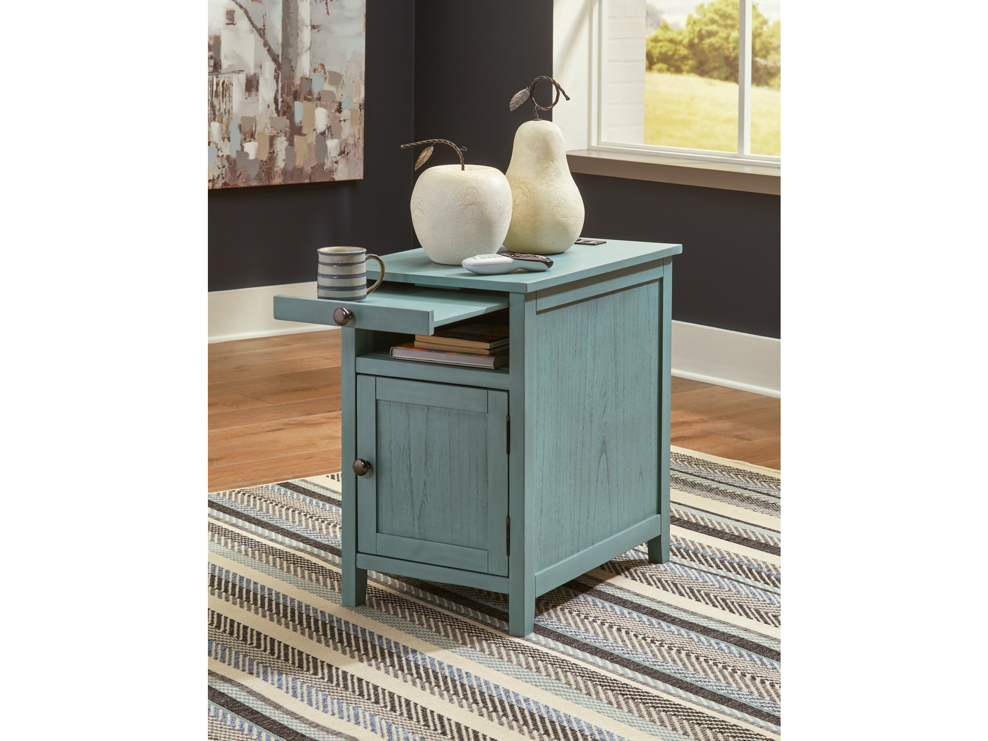 Image 5 of Treytown Chairside End Table 6 colors 