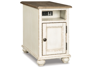 Realyn Chairside End Table with USB Charging