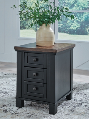 Wildenauer Chairside End Table, , rollover